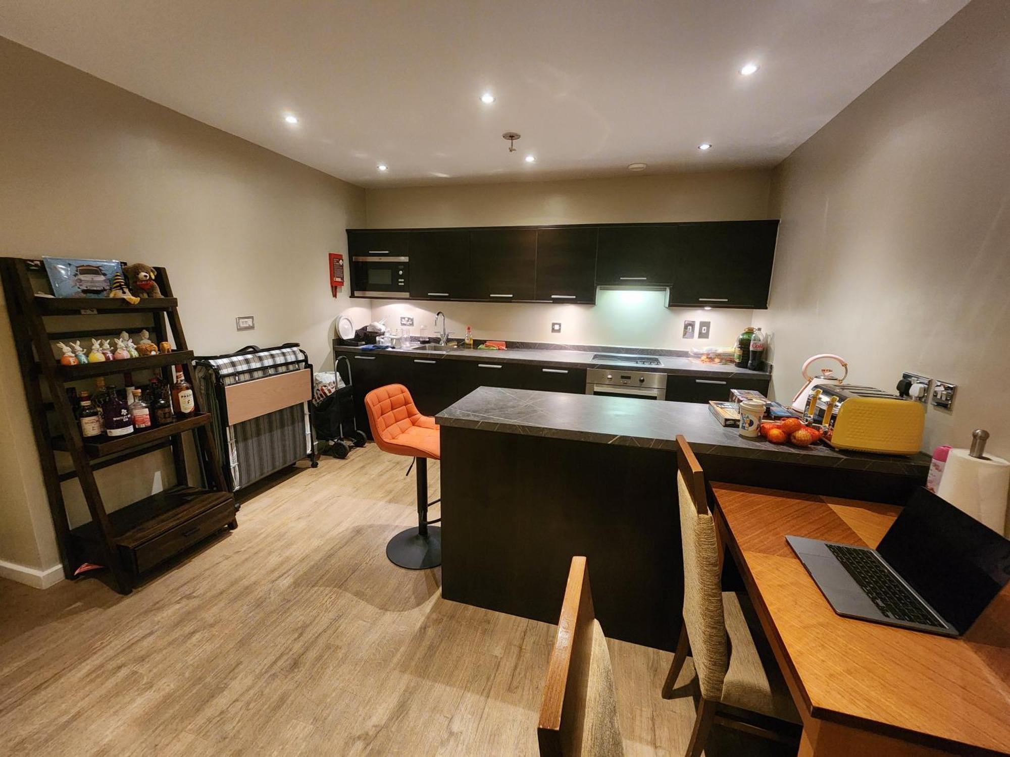Joyful Abode - Live In The Heart Of Manchester Apartment ภายนอก รูปภาพ